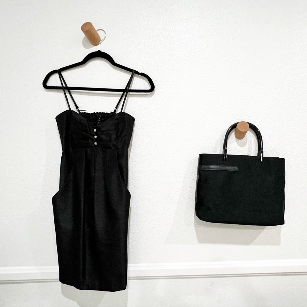 👗 Little black dress with elastic back and side pockets - XS